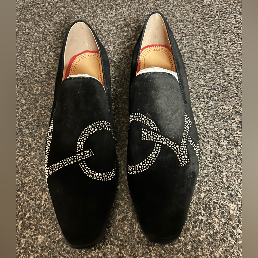 Gorgeous Men’s Black Slide On Loafers